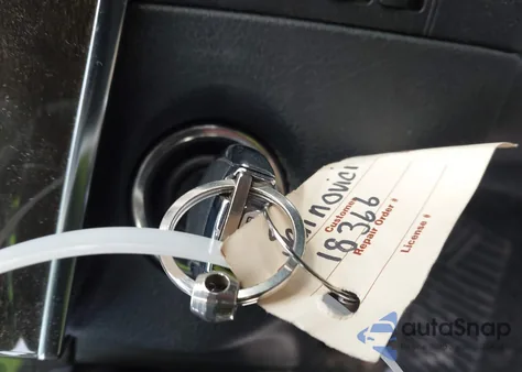 2014 Mercedes-Benz E 350 4Matic из США, поврежденный, VIN WDDHF8JB8EA865211